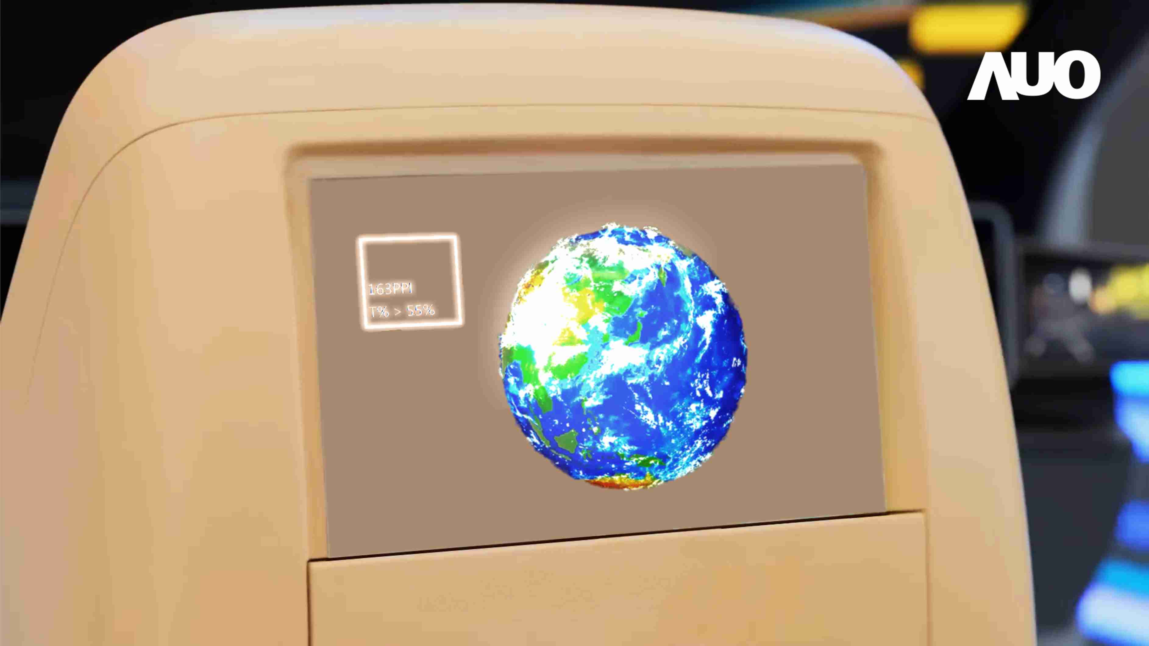 2468BET突破设计与制程挑战，，，，推出全球最高分辨率163ppi的13.5吋透明Micro LED面板，，，并积极布局智能车市场，，，以期拓展透明显示应用的可能性