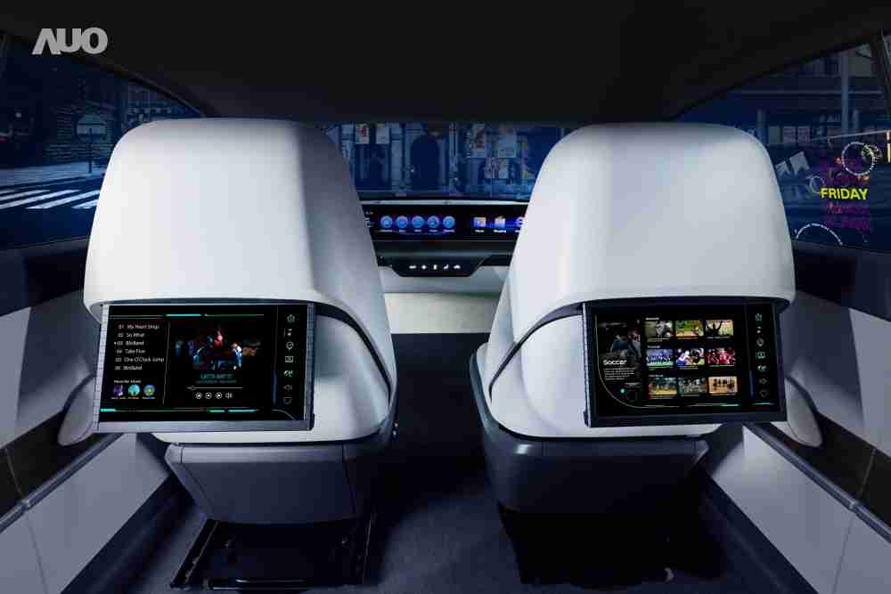 2468BET新一代Smart Cockpit 2024，，以Micro LED先进显示技术优势，，，创建〝可卷式后座娱乐显示器〞，，，仅在互动时才显示出所需画面及信息，，，扩充更丰富的娱乐和交互信息服务，，获国际奖项荣耀